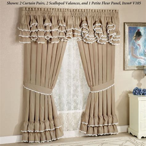 scalloped valance window treatment